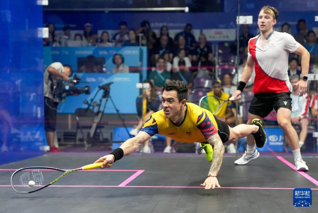 斯战胜瑞士, 在比赛中回, KnJod 斯战胜瑞士, 在比赛中回, KnJod