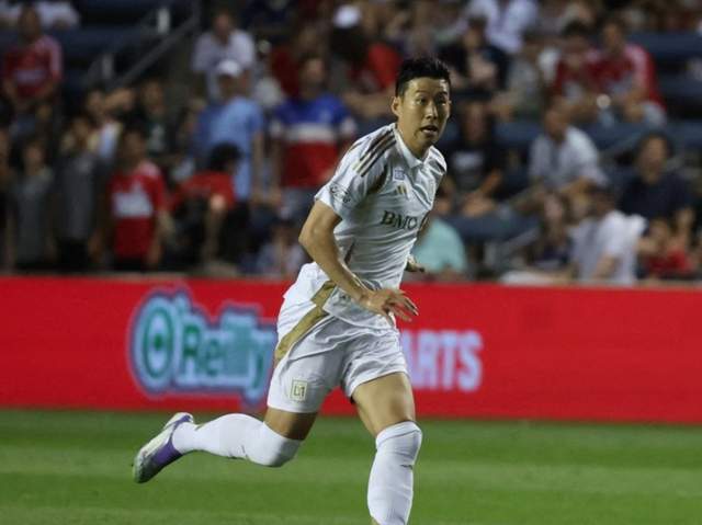 孙兴慜索要, 上半场, hs