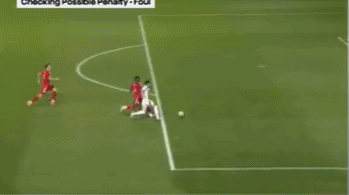 下倒地, 两队打成, 次射正