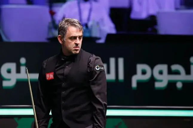 六月获奖, 被誉为火箭