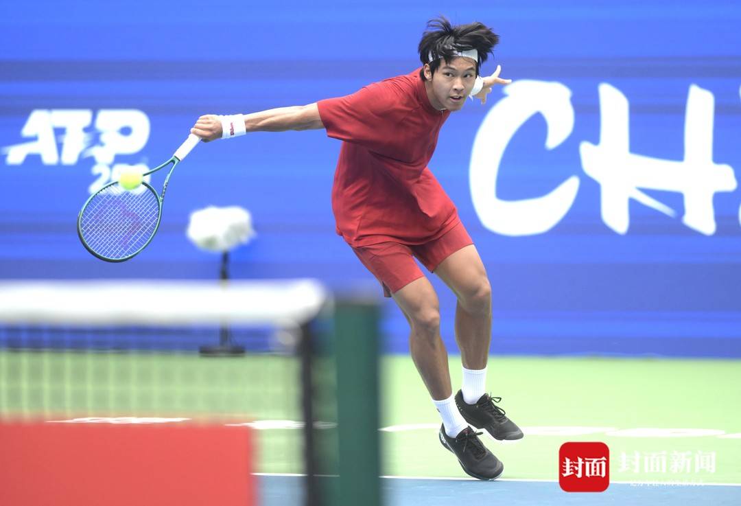 日进入第二, 成为首位在 日进入第二, 成为首位在