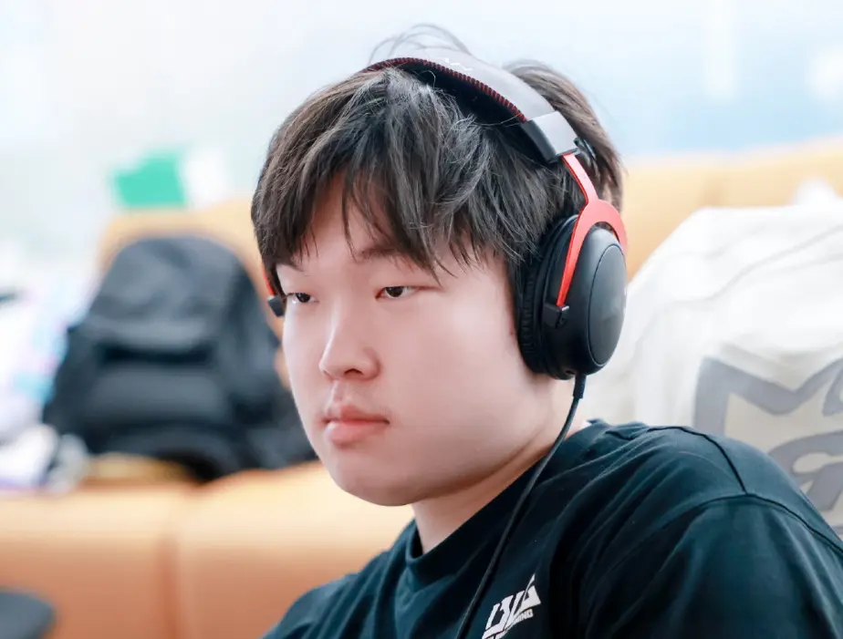 img, 上热搜, 排位被路人 img, 上热搜, 排位被路人